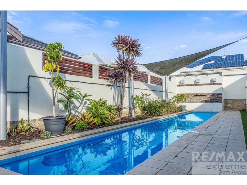 11/15 Crosthwait Circle, Tapping WA 6065