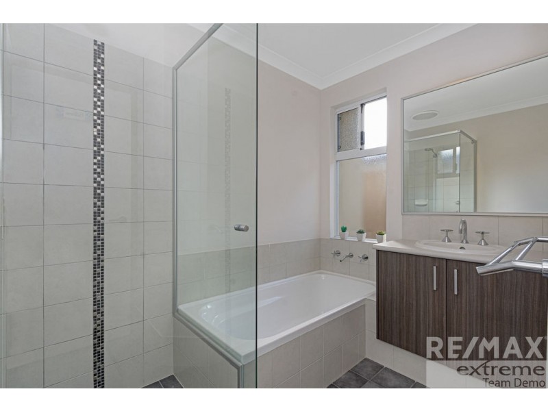 11/15 Crosthwait Circle, Tapping WA 6065