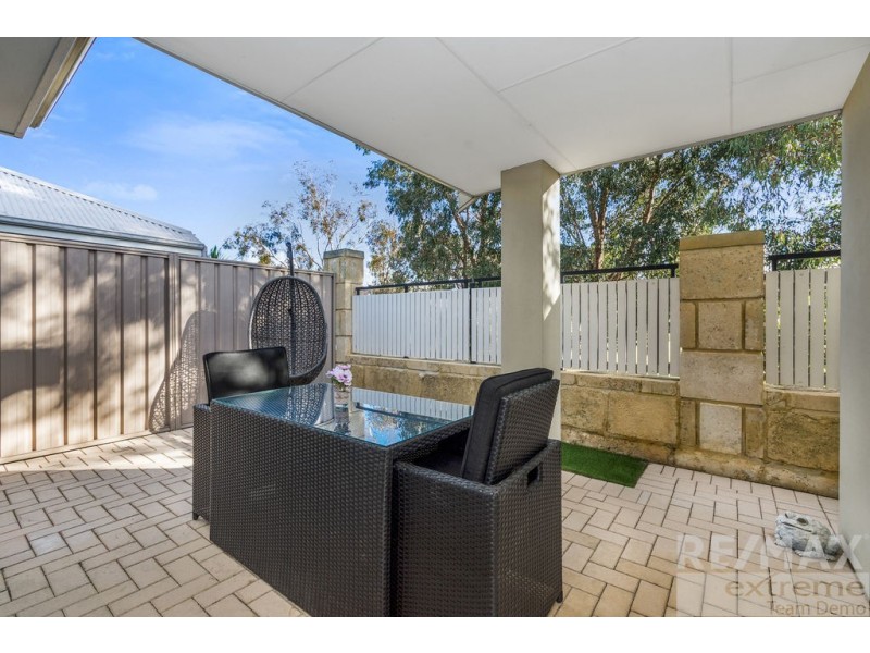11/15 Crosthwait Circle, Tapping WA 6065