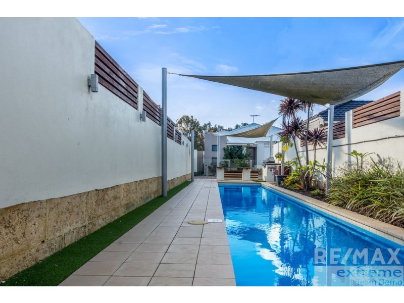 11/15 Crosthwait Circle, Tapping WA 6065