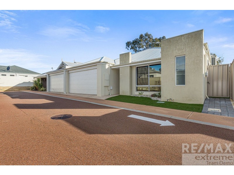 11/15 Crosthwait Circle, Tapping WA 6065