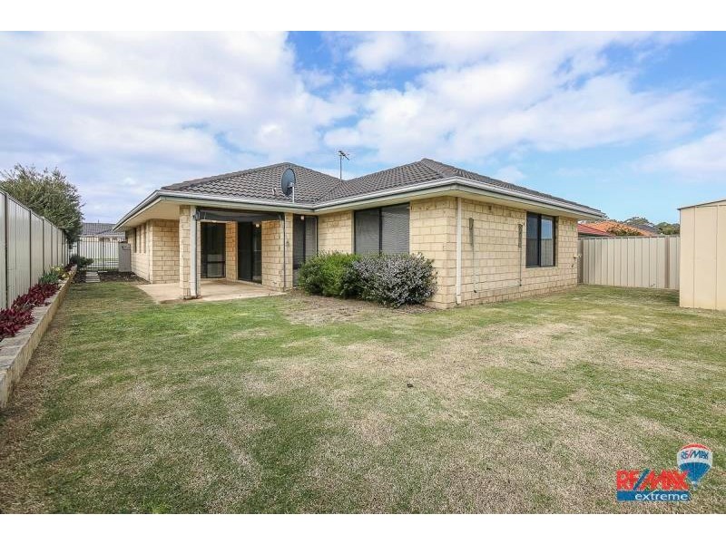 28 Watkins Loop, Tapping WA 6065
