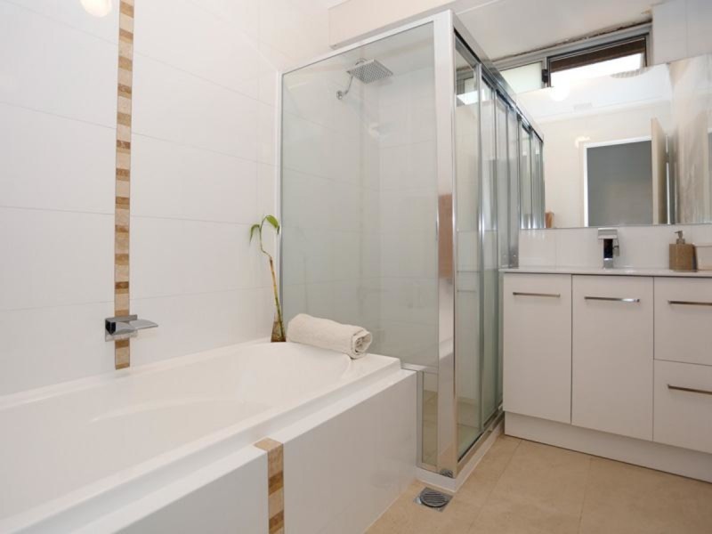 21A Lysander Drive, Heathridge WA 6027