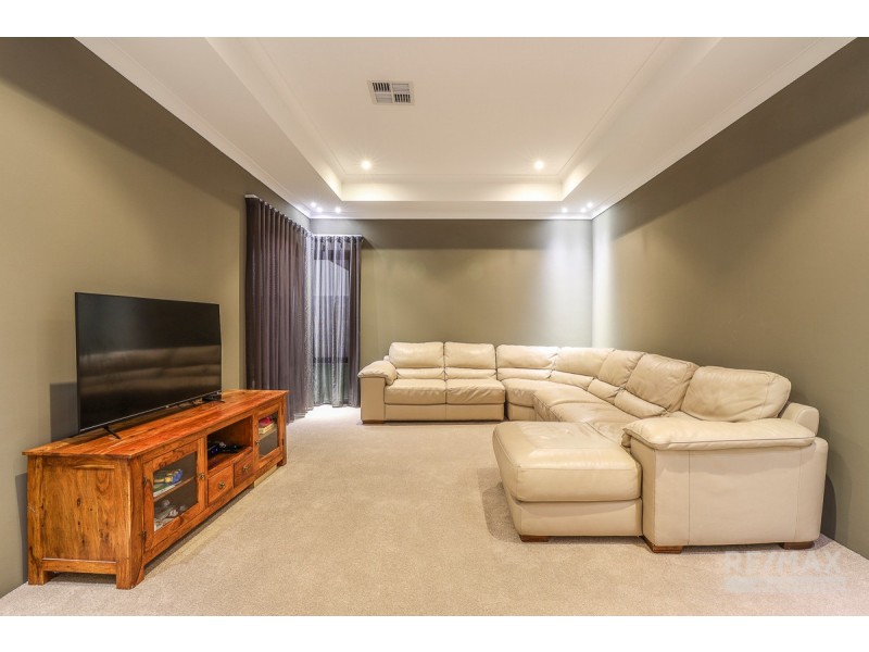 194 Lagoon Drive, Yanchep WA 6035