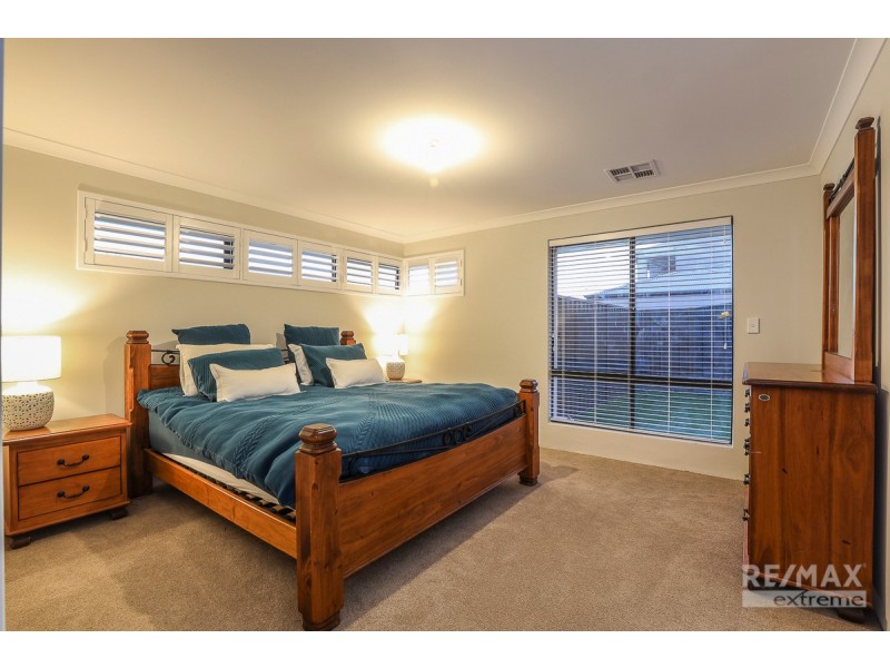 194 Lagoon Drive, Yanchep WA 6035