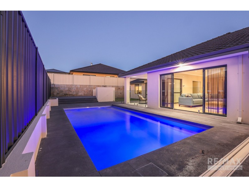 194 Lagoon Drive, Yanchep WA 6035