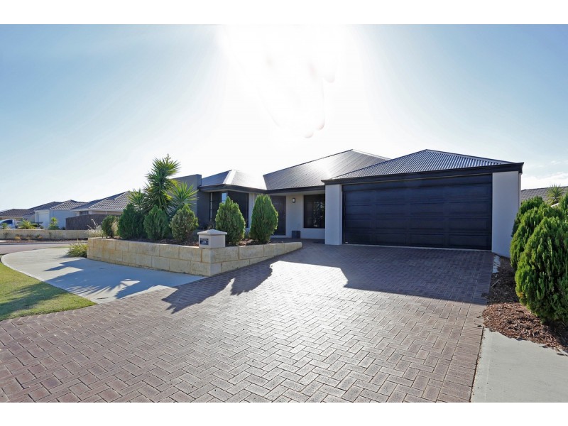 55 Kahana Parkway, Butler WA 6036