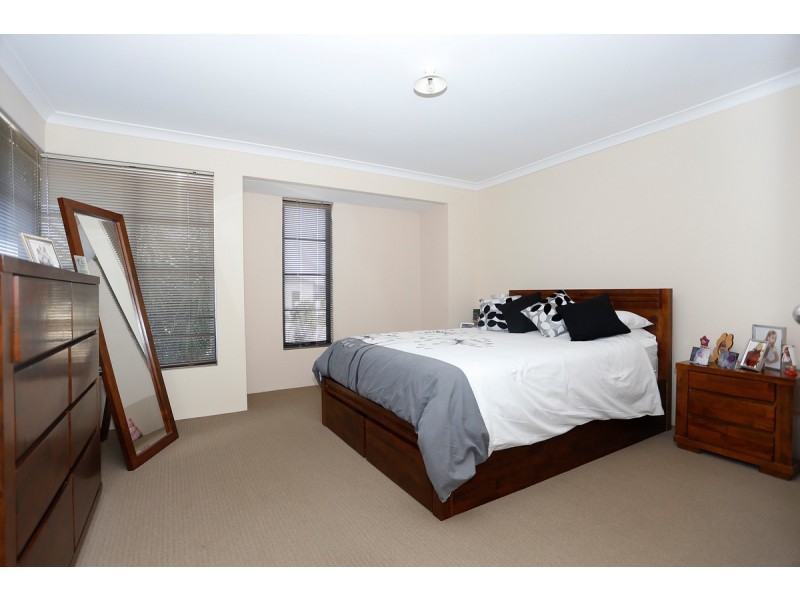 55 Kahana Parkway, Butler WA 6036