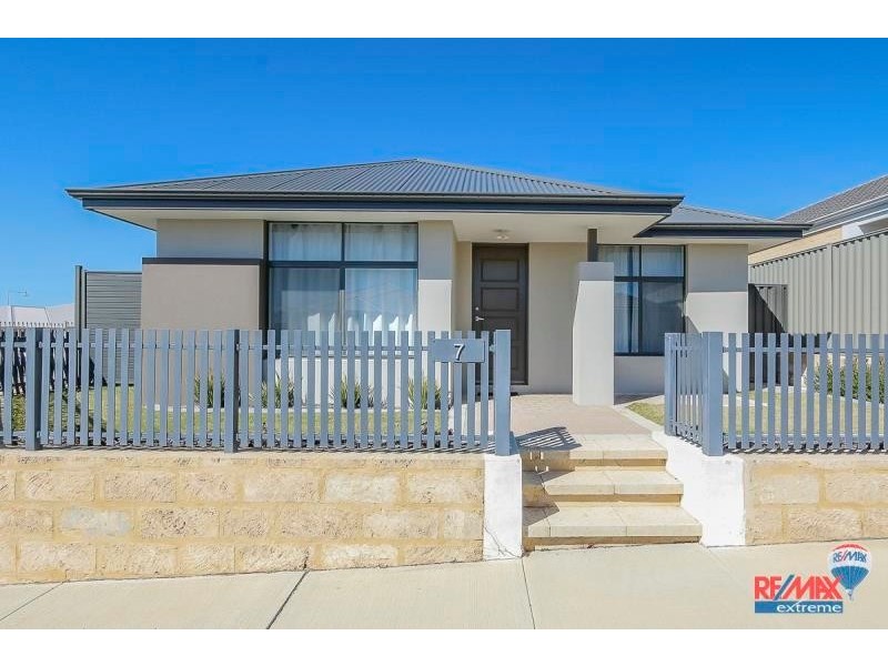 7 Chesham Rise, Alkimos WA 6038