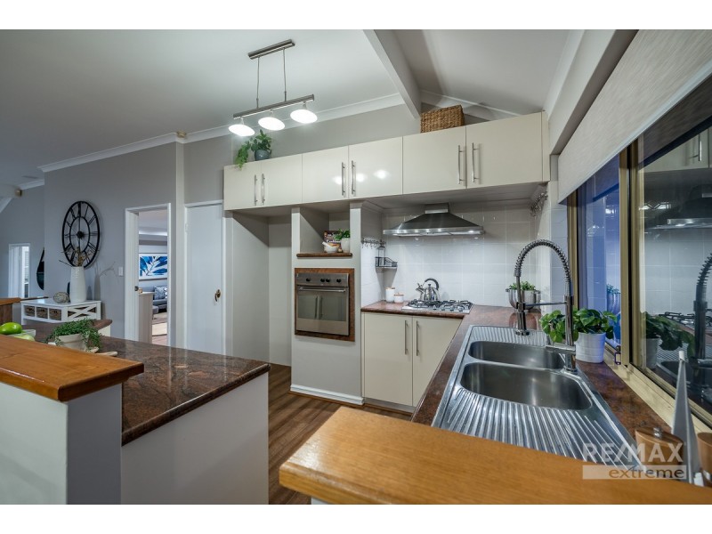 41 Southmead Drive, Landsdale WA 6065