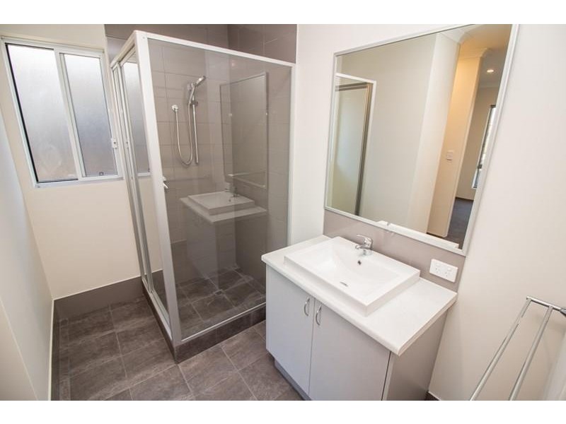 7 Lambent Road, Eglinton WA 6034