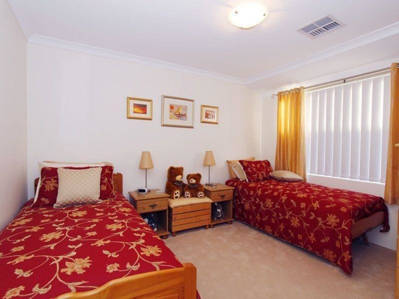 10 Ashcott Gate, Butler WA 6036