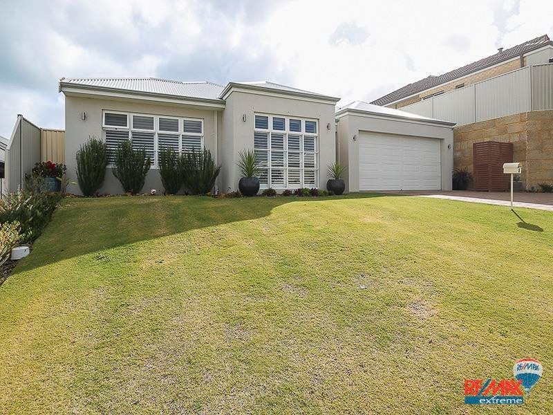 4 Chine Way, Alkimos WA 6038