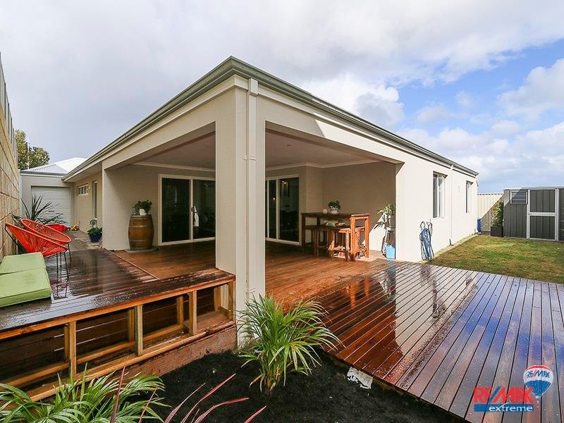 4 Chine Way, Alkimos WA 6038