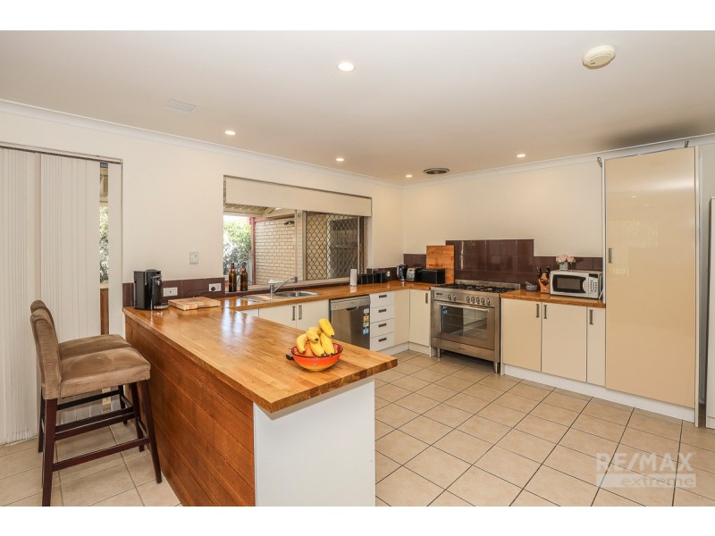 10 Highlander Place, Currambine WA 6028