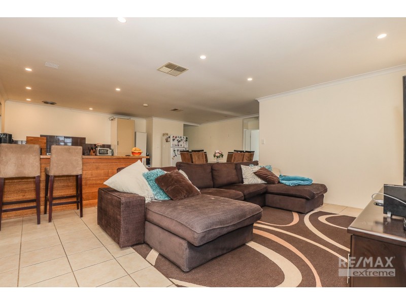 10 Highlander Place, Currambine WA 6028