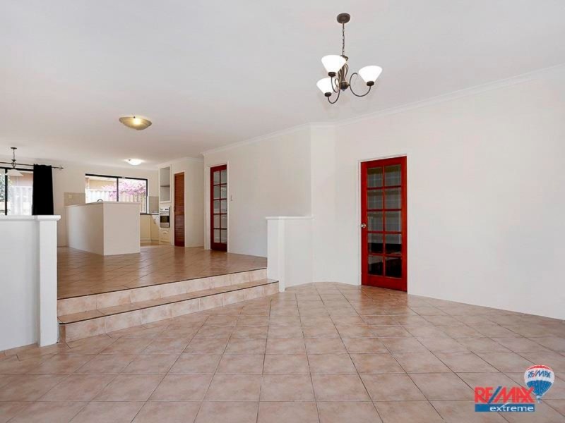 17 Tamma Court, Heathridge WA 6027