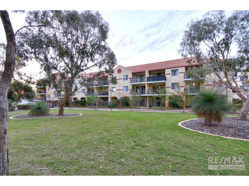45/167 Grand Boulevard, Joondalup WA 6027