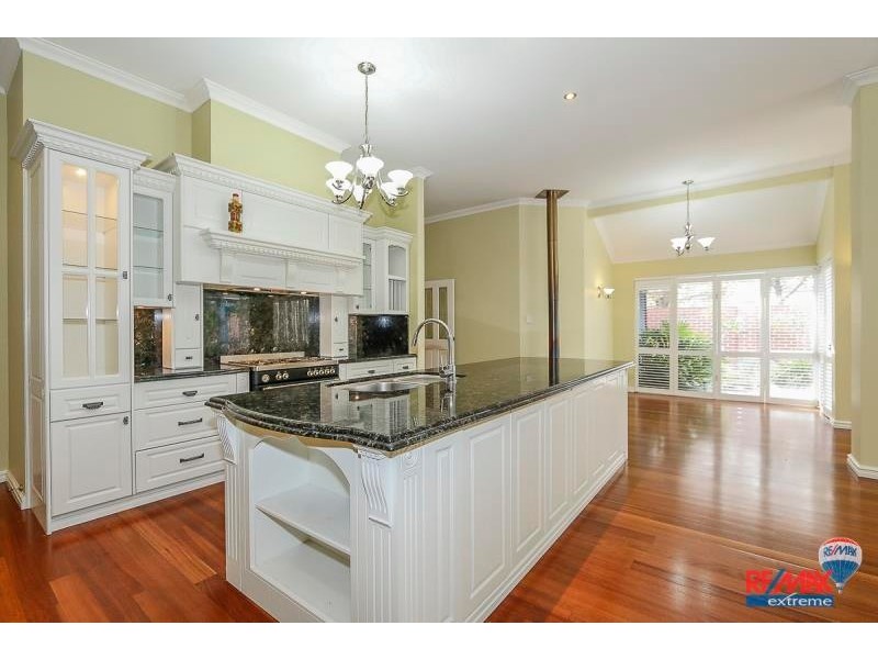 8 Kuta Circuit, Iluka WA 6028