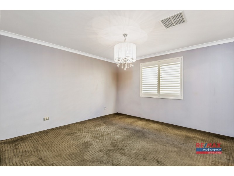 164 St Stephens Crescent, Tapping WA 6065