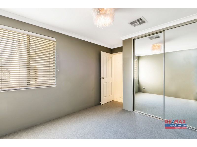 164 St Stephens Crescent, Tapping WA 6065