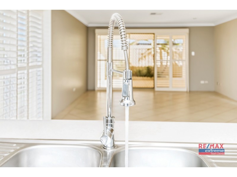 164 St Stephens Crescent, Tapping WA 6065