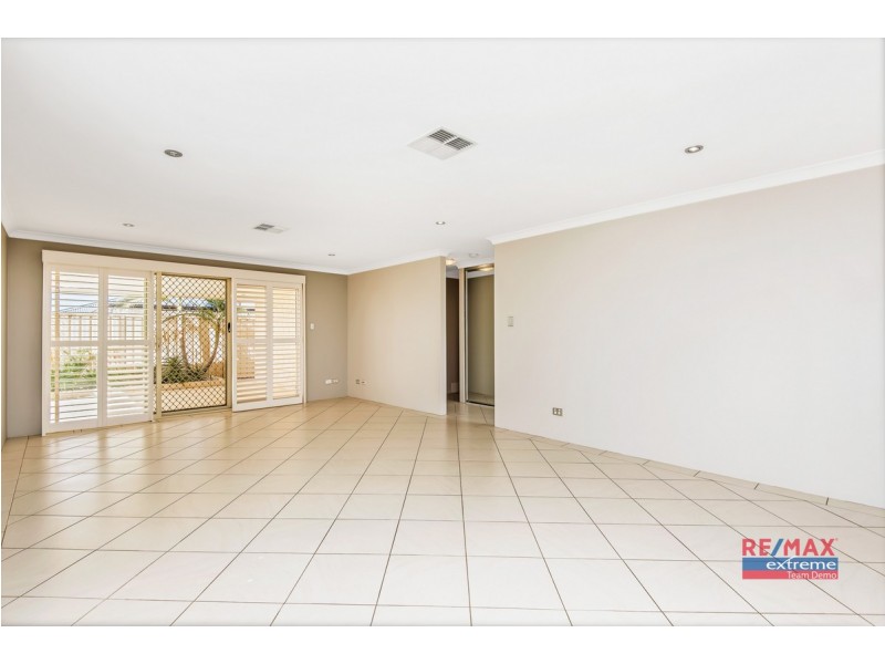 164 St Stephens Crescent, Tapping WA 6065