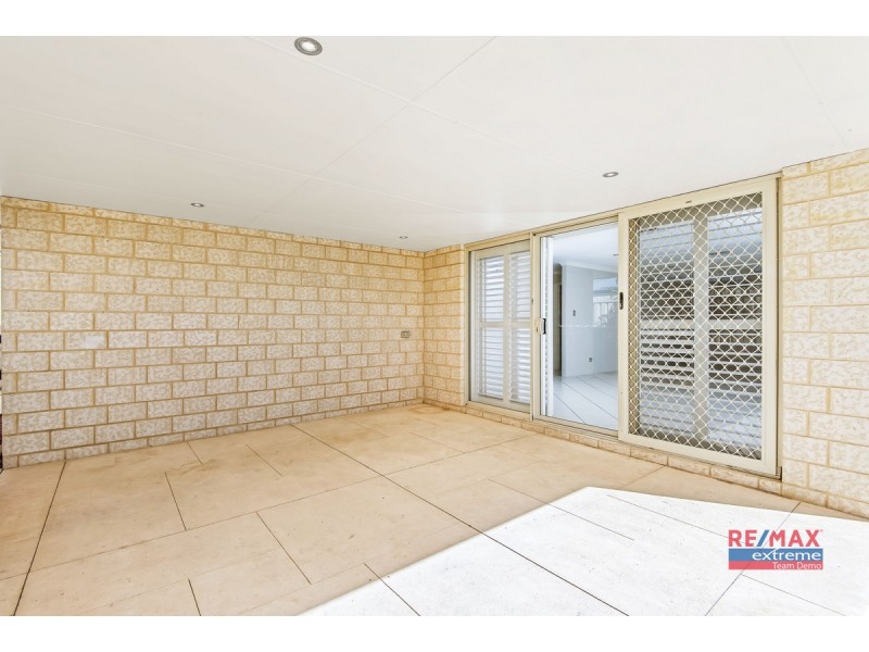 164 St Stephens Crescent, Tapping WA 6065