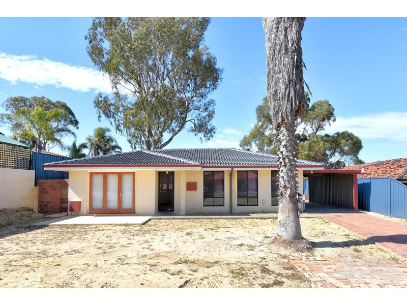 8 Steamer Court, Heathridge WA 6027