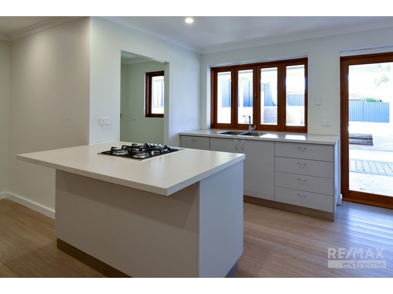 8 Steamer Court, Heathridge WA 6027