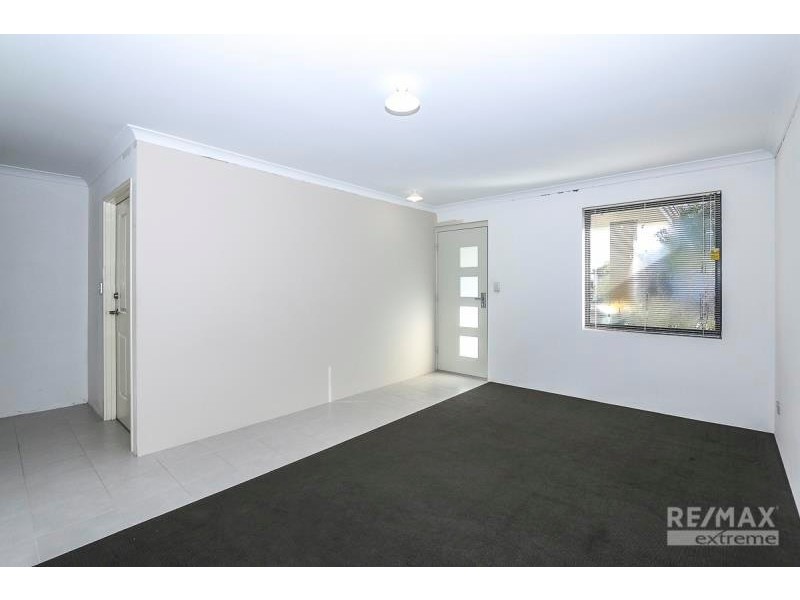 48 Leschenault Loop, Banksia Grove WA 6031