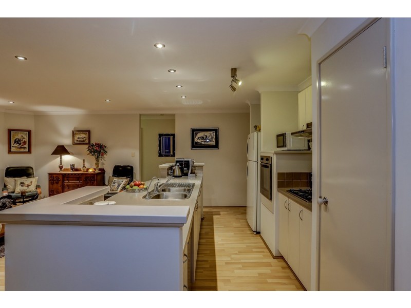 24 Landbeach Boulevard, Butler WA 6036