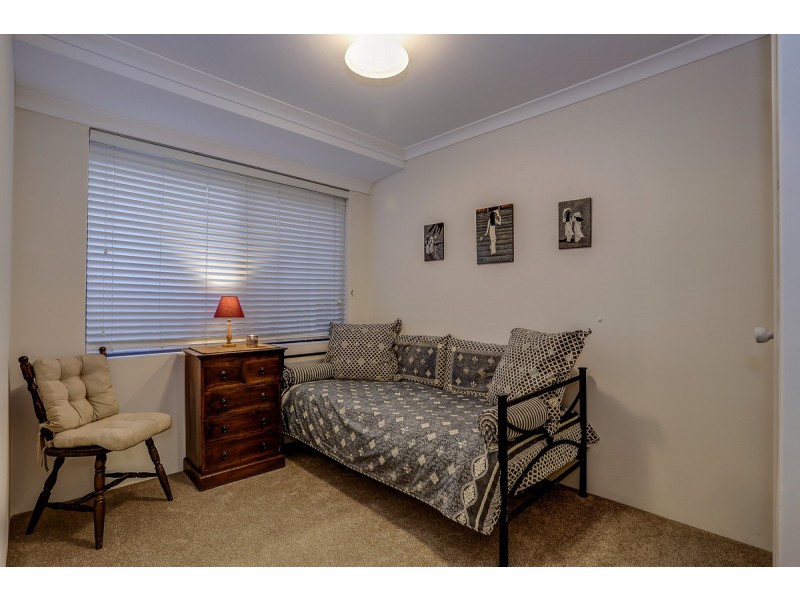 24 Landbeach Boulevard, Butler WA 6036