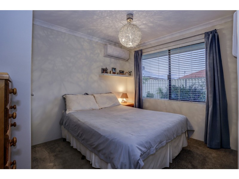 24 Landbeach Boulevard, Butler WA 6036