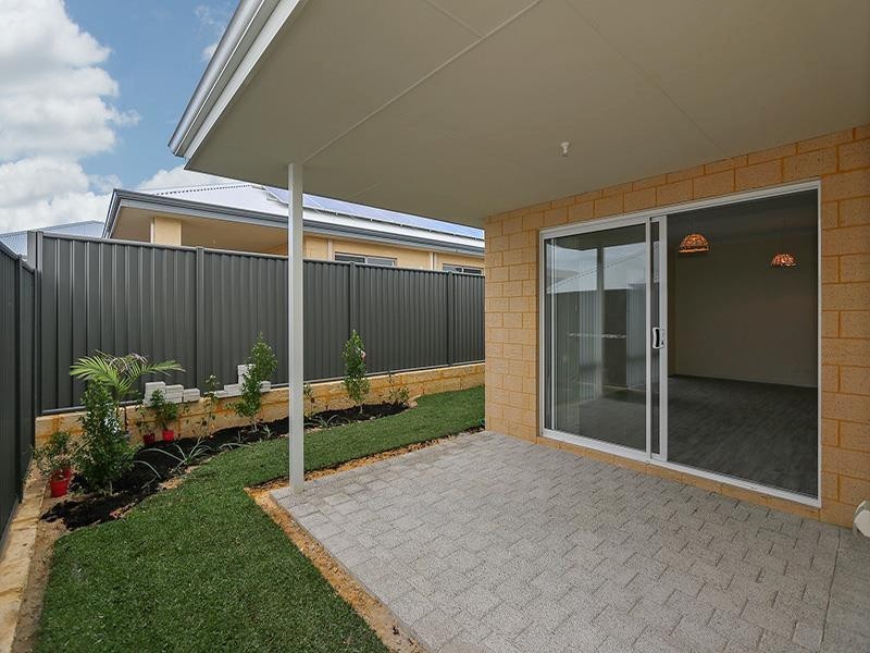 10 Scripta Way, Jindalee WA 6036