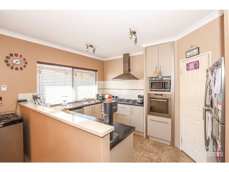 12 Frangista Road, Butler WA 6036