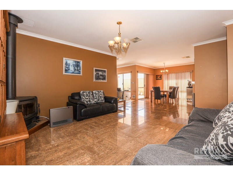 12 Frangista Road, Butler WA 6036