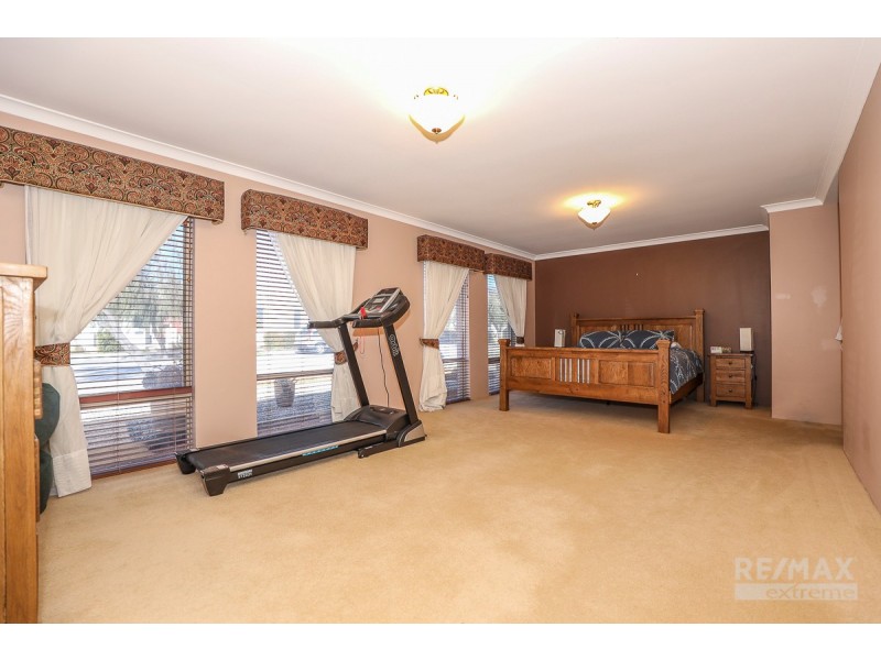 12 Frangista Road, Butler WA 6036