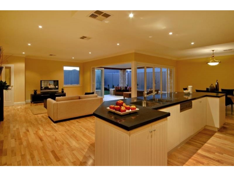 3 Brigantine Drive, Jindalee WA 6036