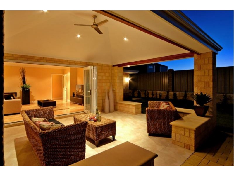 3 Brigantine Drive, Jindalee WA 6036