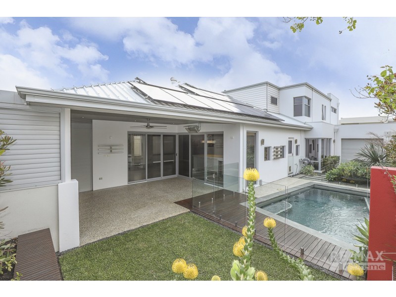 11 Blackpool Promenade, Iluka WA 6028