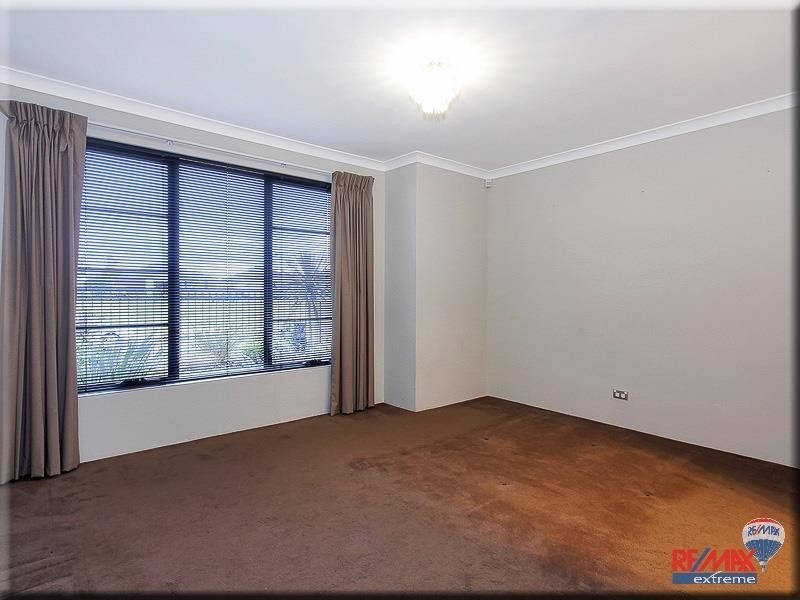 34 Finglas Meander, Butler WA 6036