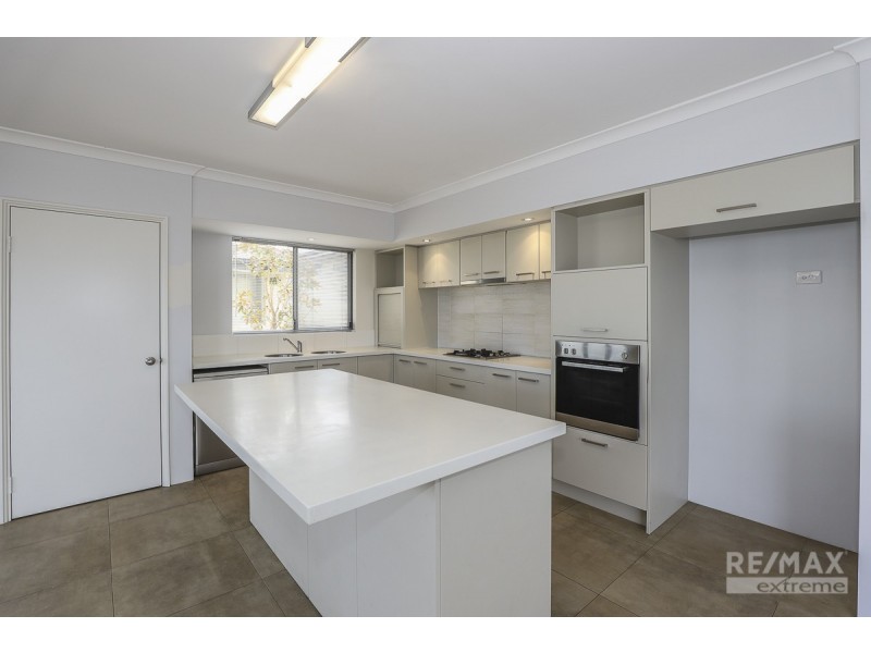 82 Jindalee Boulevard, Jindalee WA 6036