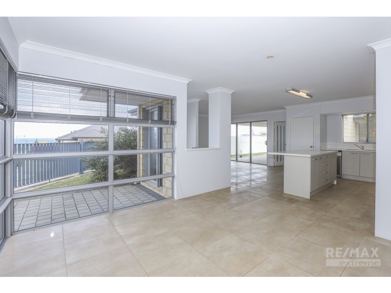 82 Jindalee Boulevard, Jindalee WA 6036