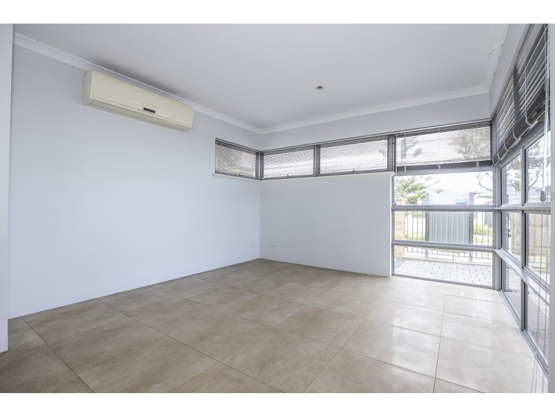 82 Jindalee Boulevard, Jindalee WA 6036