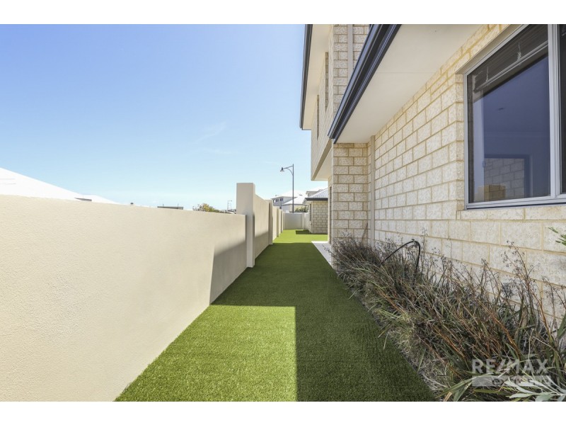 82 Jindalee Boulevard, Jindalee WA 6036