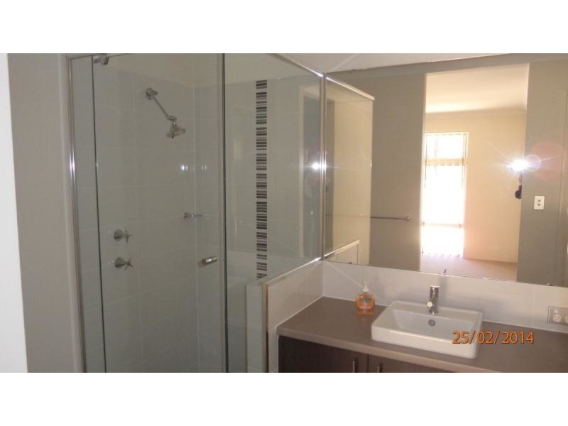 28 Parkland Drive, Yanchep WA 6035