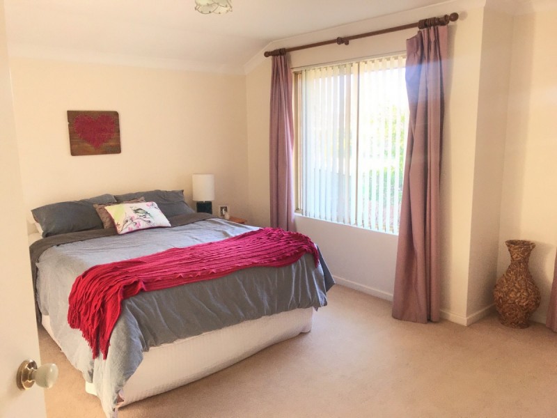 57 Heacham Avenue, Hocking WA 6065