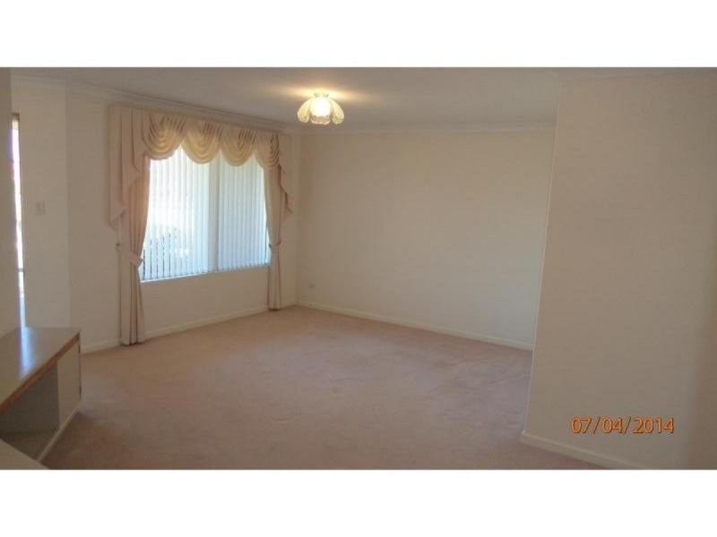 57 Heacham Avenue, Hocking WA 6065