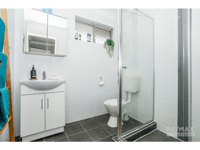 2A Madana Place, Craigie WA 6025
